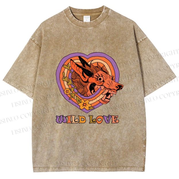 Unisex Wolf's Wild Love Printed Washed Tee