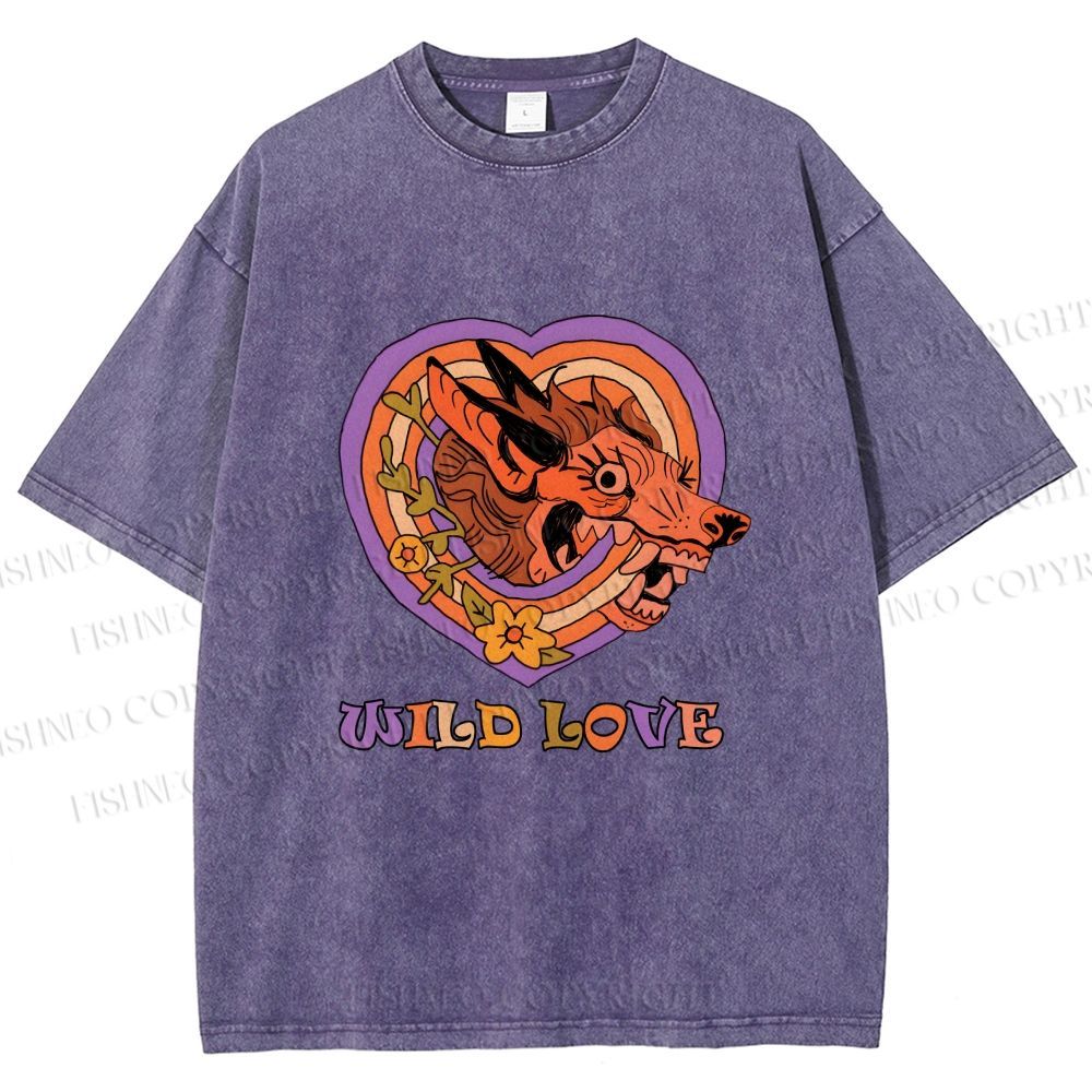 Unisex Wolf's Wild Love Printed Washed Tee