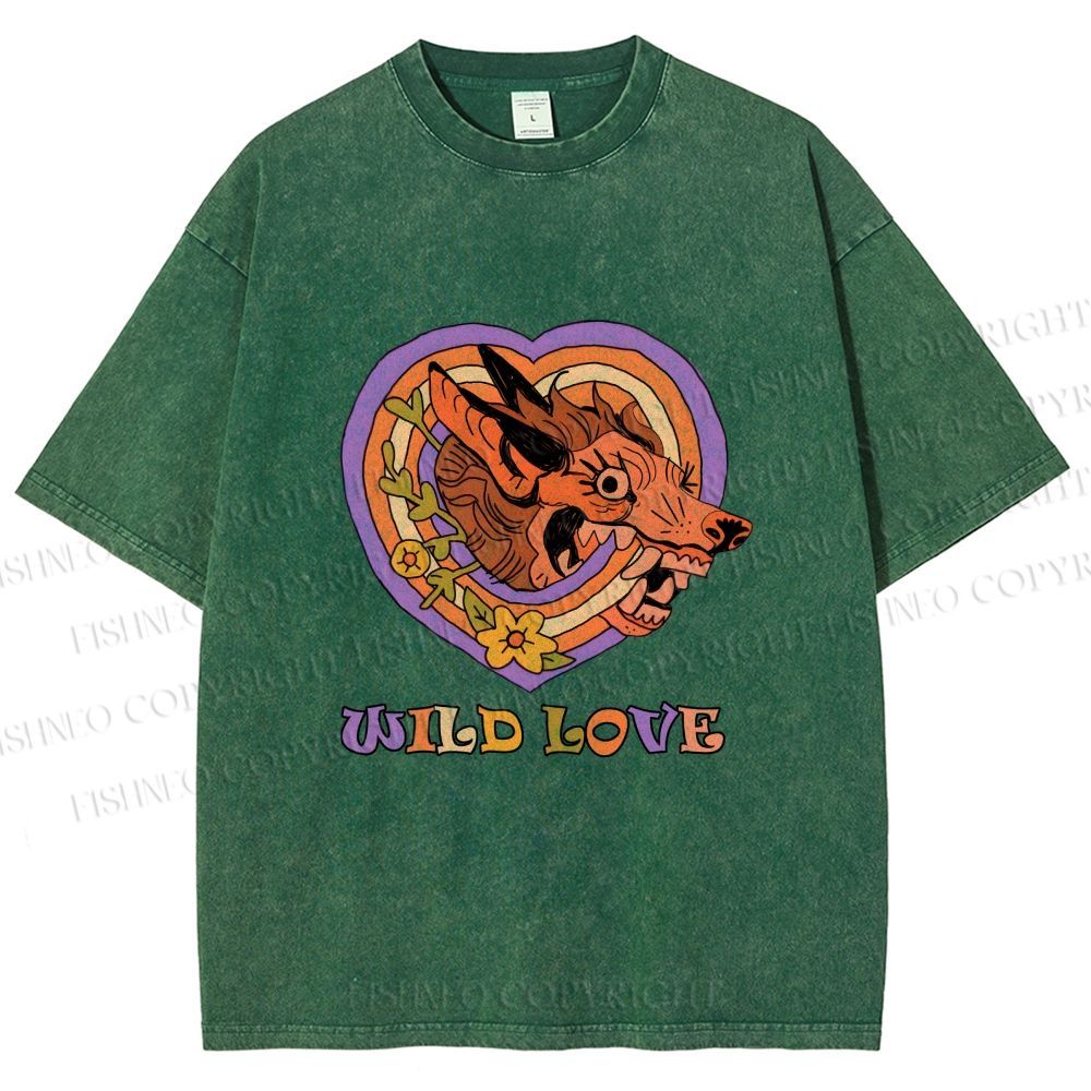Unisex Wolf's Wild Love Printed Washed Tee