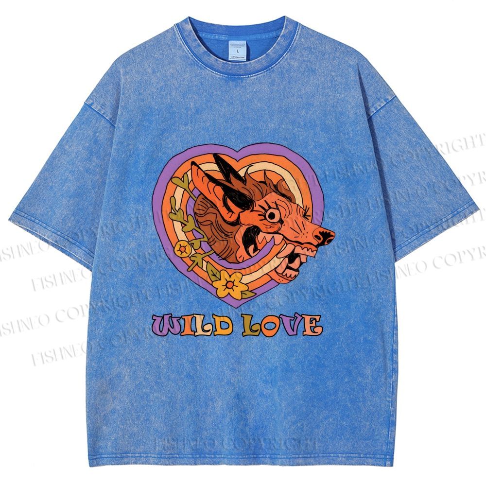 Unisex Wolf's Wild Love Printed Washed Tee
