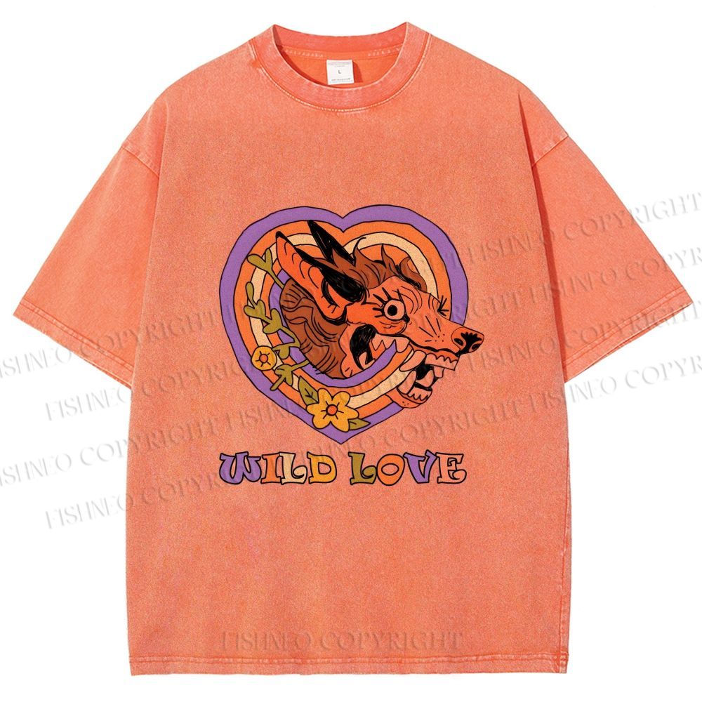 Unisex Wolf's Wild Love Printed Washed Tee