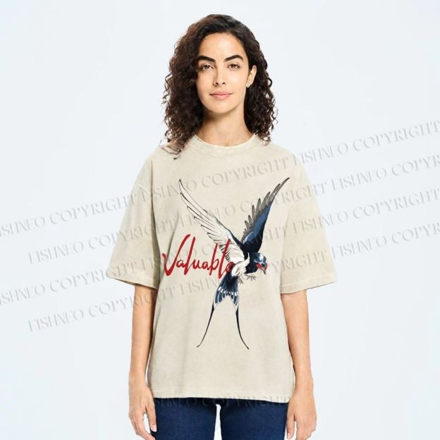 Unisex Flying Swallow Valuable Art Printed Washed Tee