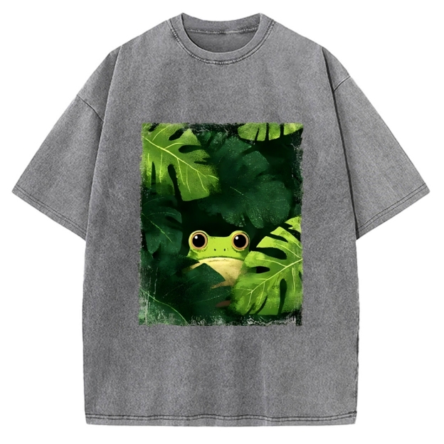 Unisex Frog Hiding In Green Leaves Printed Washed Tee