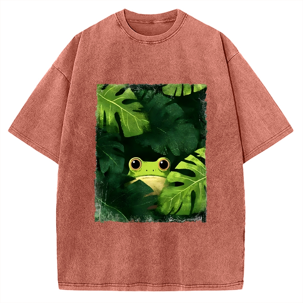 Unisex Frog Hiding In Green Leaves Printed Washed Tee
