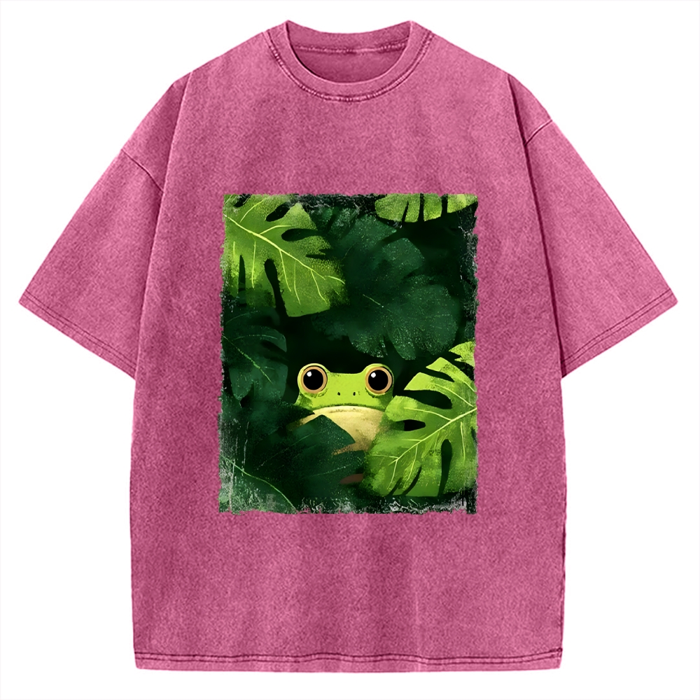 Unisex Frog Hiding In Green Leaves Printed Washed Tee