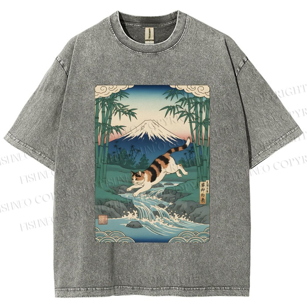 Unisex Vintage Japanese Mount Fuji Cat Printed Washed Tee