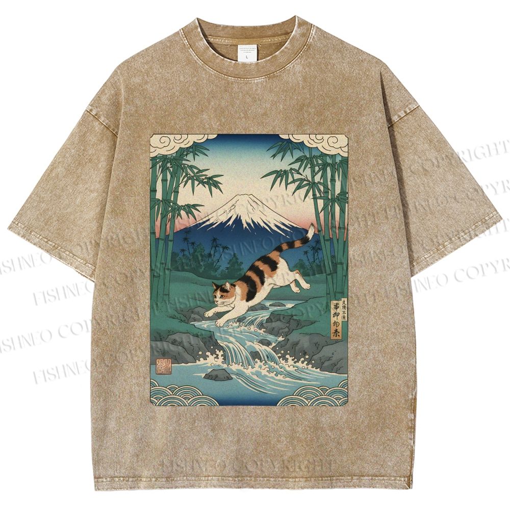 Unisex Vintage Japanese Mount Fuji Cat Printed Washed Tee