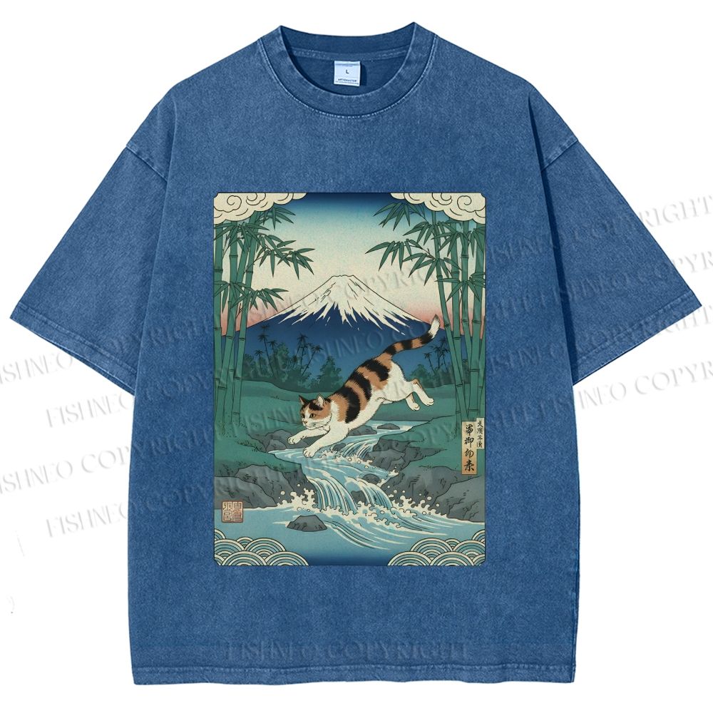 Unisex Vintage Japanese Mount Fuji Cat Printed Washed Tee