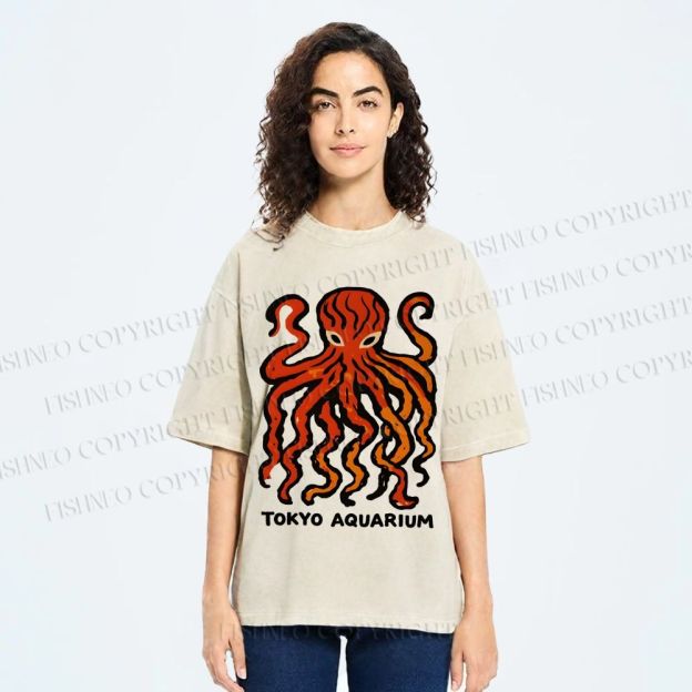 Unisex Tokyo Aquarium Octopus Printed Washed Tee
