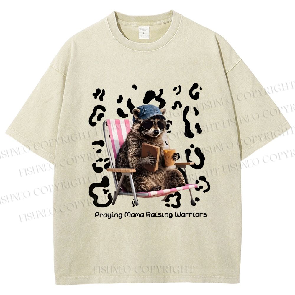 Unisex Praying Mama Christian Printed Washed Tee