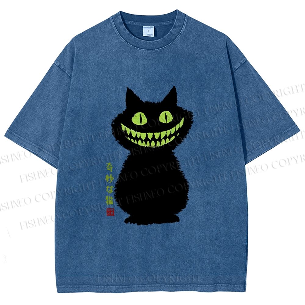 Unisex Spooky Black Cat With Green Teeth Printed Washed Tee