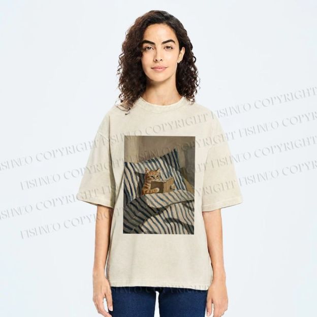 Unisex Reading Ginger Cat Printed Washed Tee
