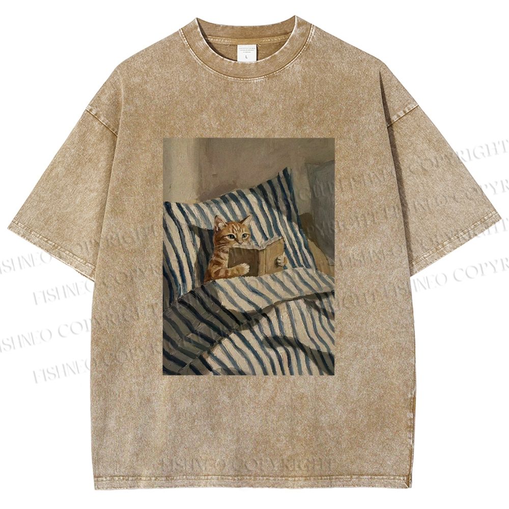 Unisex Reading Ginger Cat Printed Washed Tee