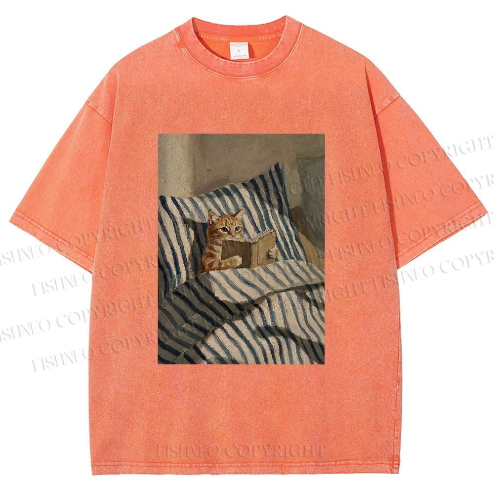 Unisex Reading Ginger Cat Printed Washed Tee