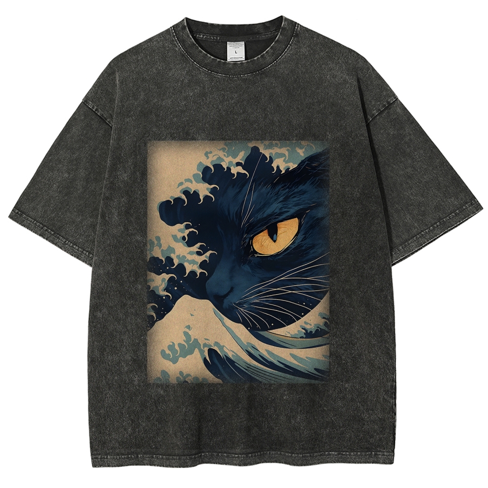 Cats in Japan's Giant Waves Vintage Washed T-shirt