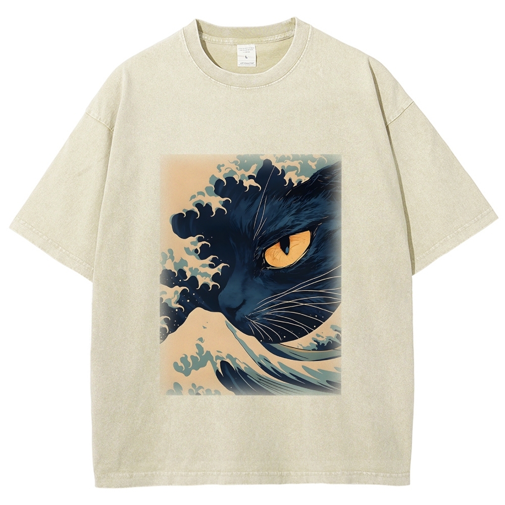 Cats in Japan's Giant Waves Vintage Washed T-shirt