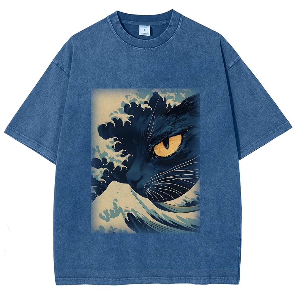 Cats in Japan's Giant Waves Vintage Washed T-shirt