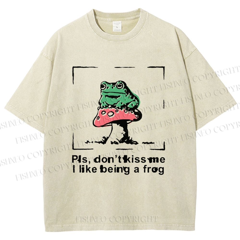Unisex Please Don't Kiss Me I Like Being A Frog Printed Washed Tee