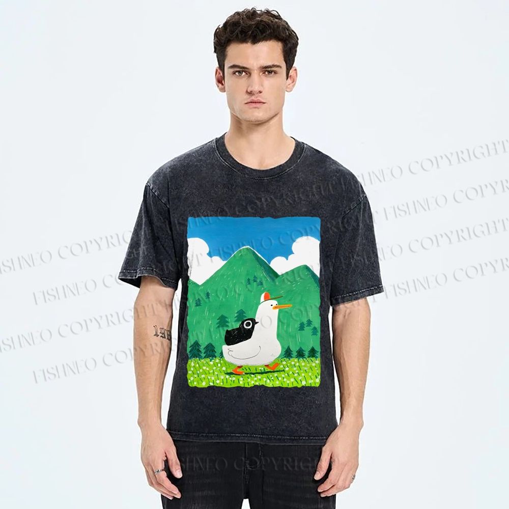 Unisex Chubby Goose With Crow Bird in Valley Printed Washed Tee