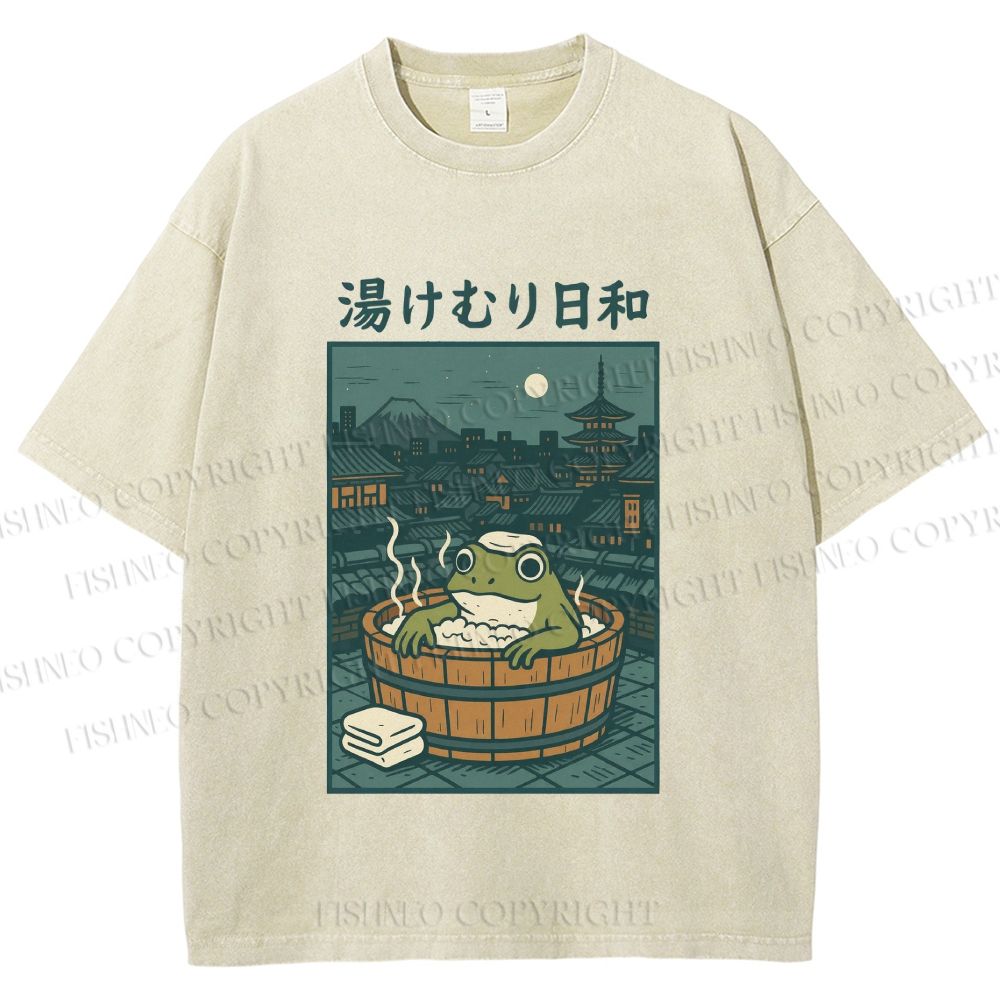 Unisex Foggy Day Spa Toad Printed Washed Tee