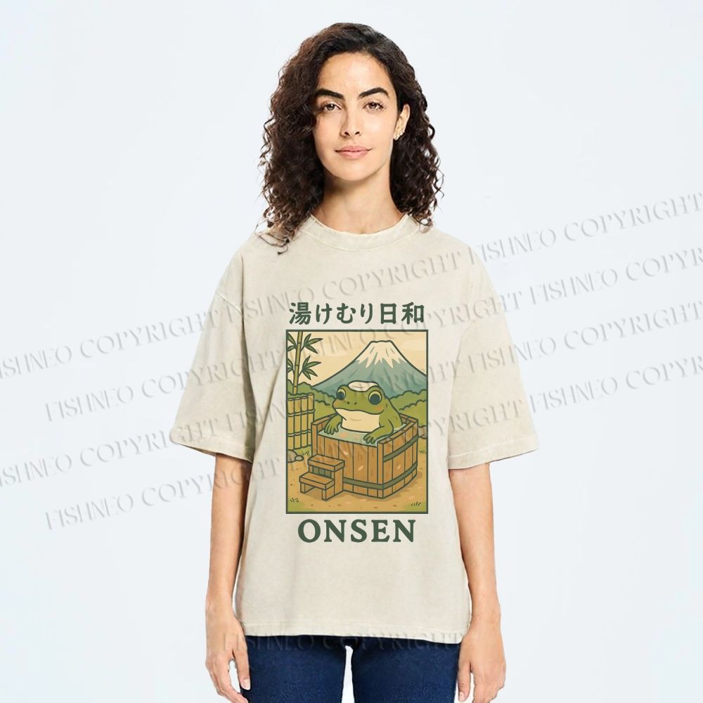 Unisex Frog Taking A Bath Printed Washed Tee