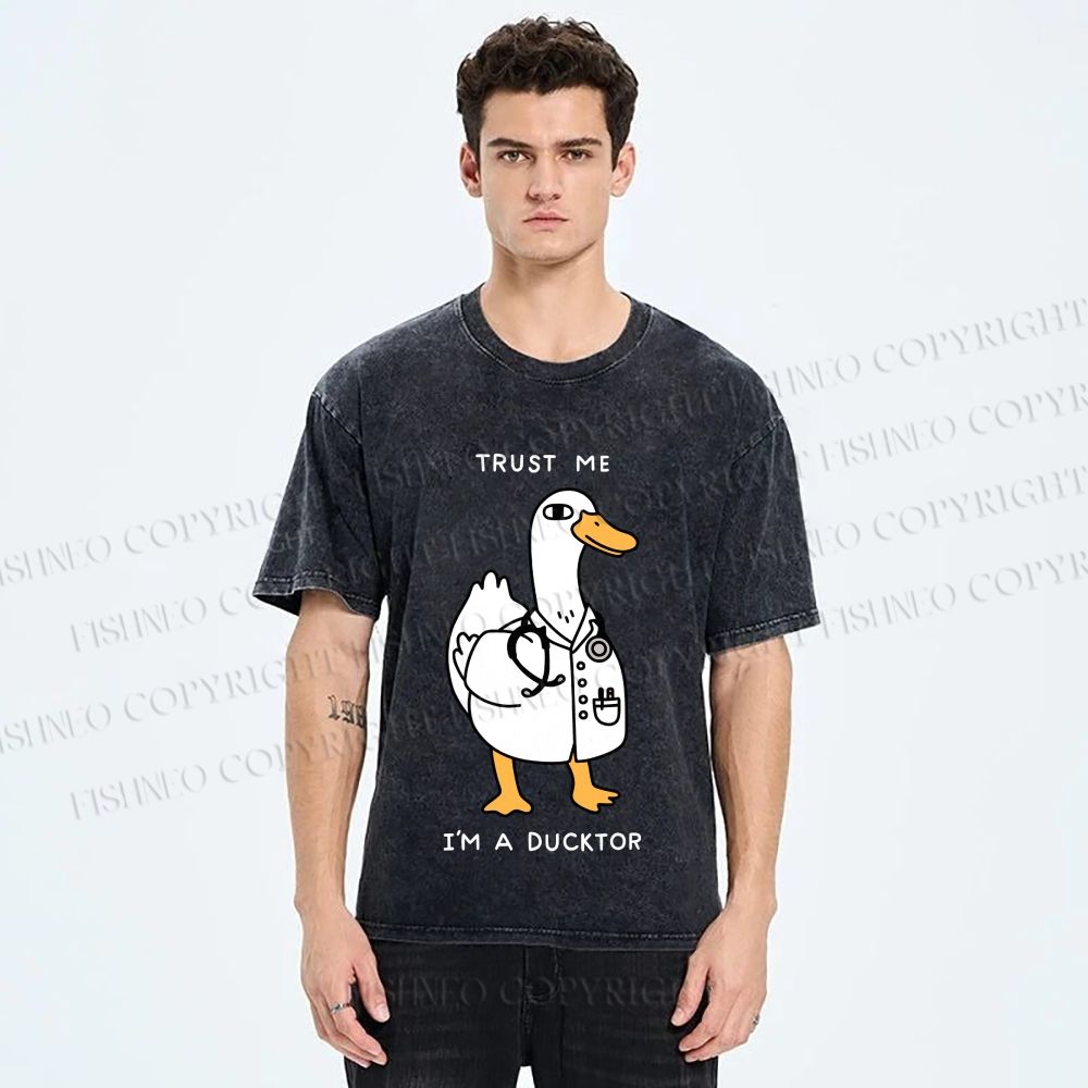 Unisex Trust Me I'm A Ducktor Printed Washed Tee