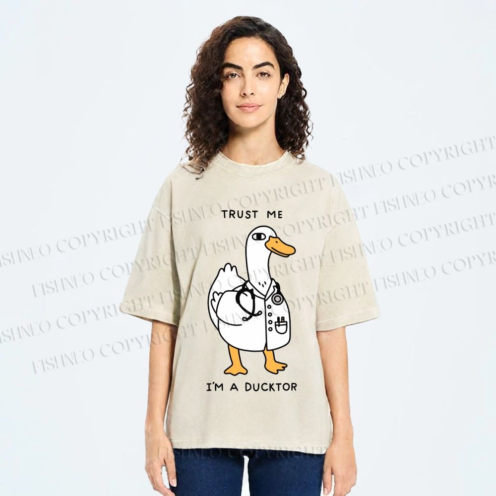 Unisex Trust Me I'm A Ducktor Printed Washed Tee