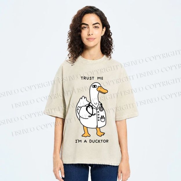 Unisex Trust Me I'm A Ducktor Printed Washed Tee