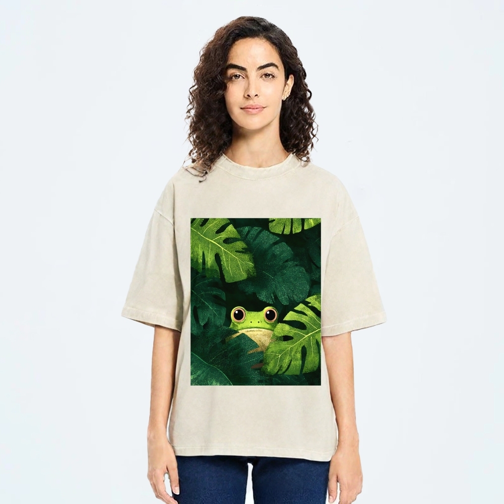 Unisex Frog Hiding In Green Leaves Printed Washed Tee