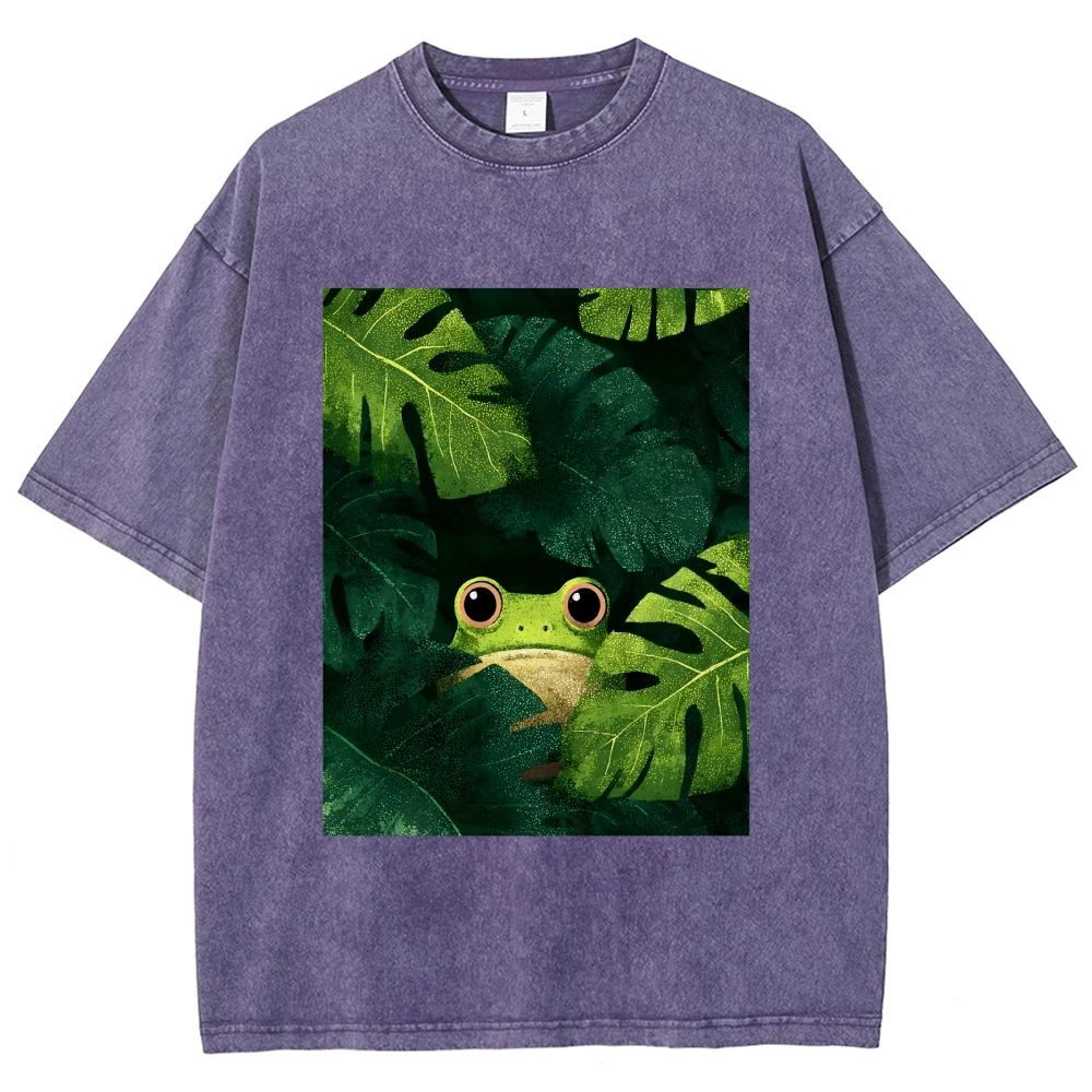 Unisex Frog Hiding In Green Leaves Printed Washed Tee