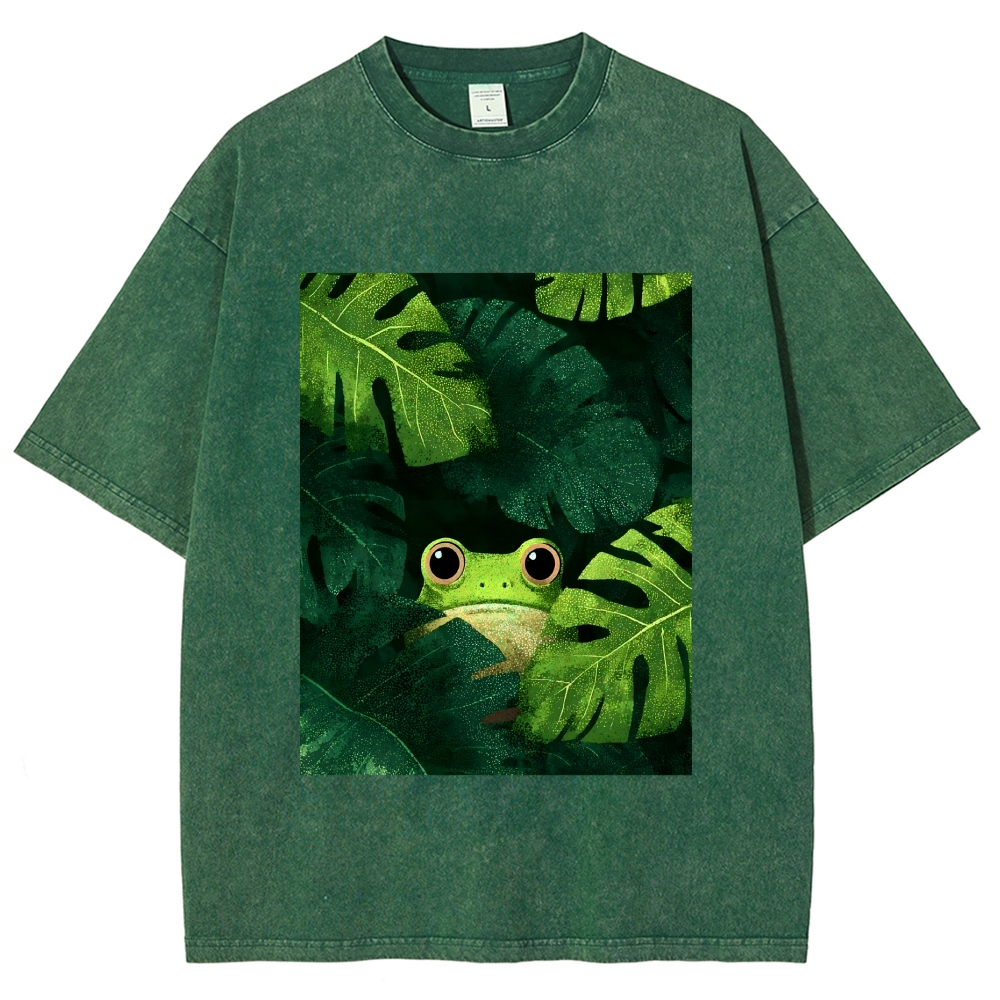 Unisex Frog Hiding In Green Leaves Printed Washed Tee