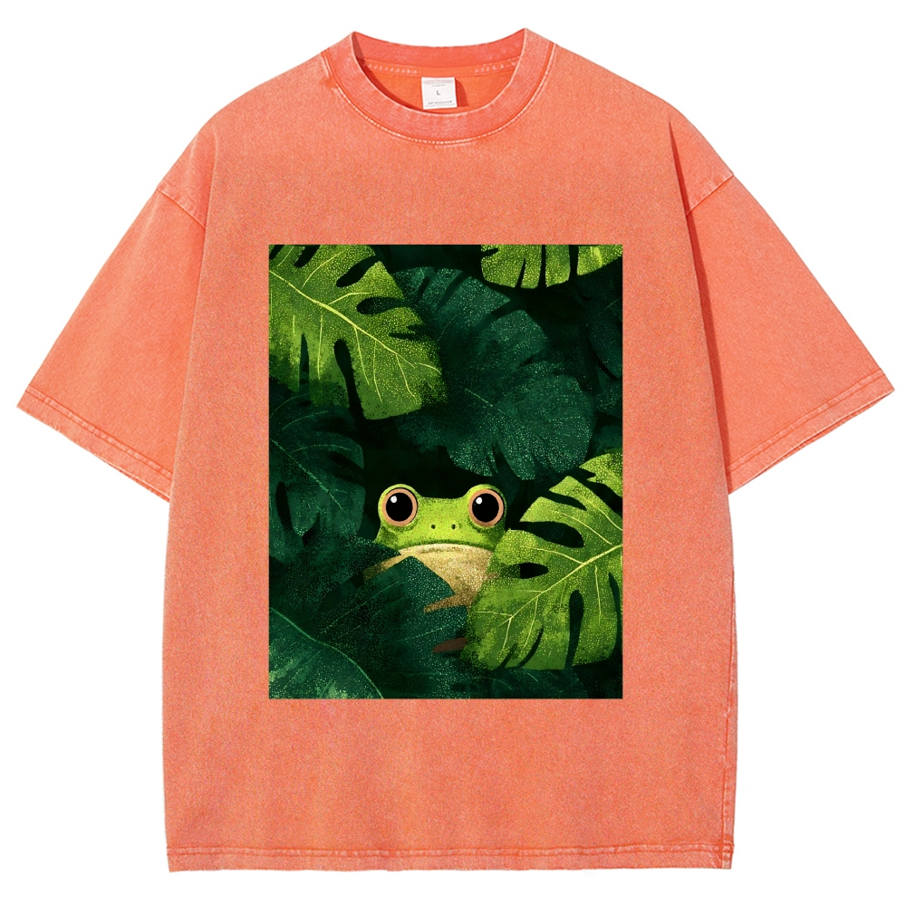 Unisex Frog Hiding In Green Leaves Printed Washed Tee
