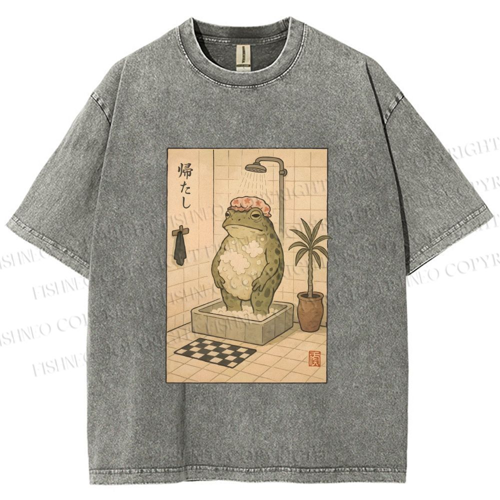 Unisex Frog In Shower With Bath Cap Printed Washed Tee