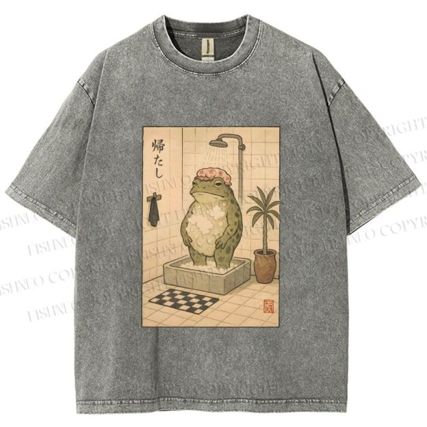 Unisex Frog In Shower With Bath Cap Printed Washed Tee