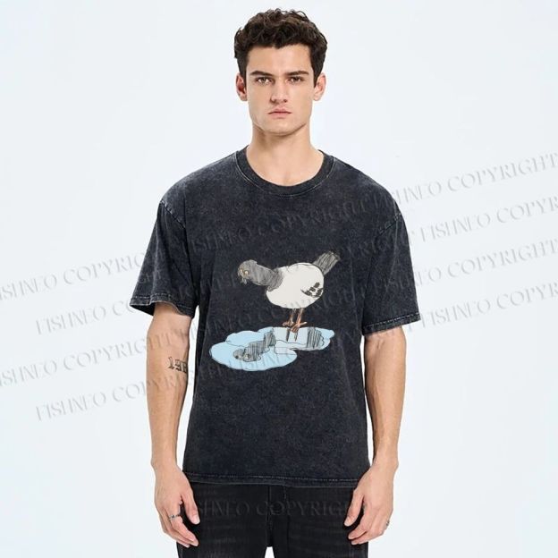 Unisex Funny Pigeon Look Himself in Water Printed Washed Tee
