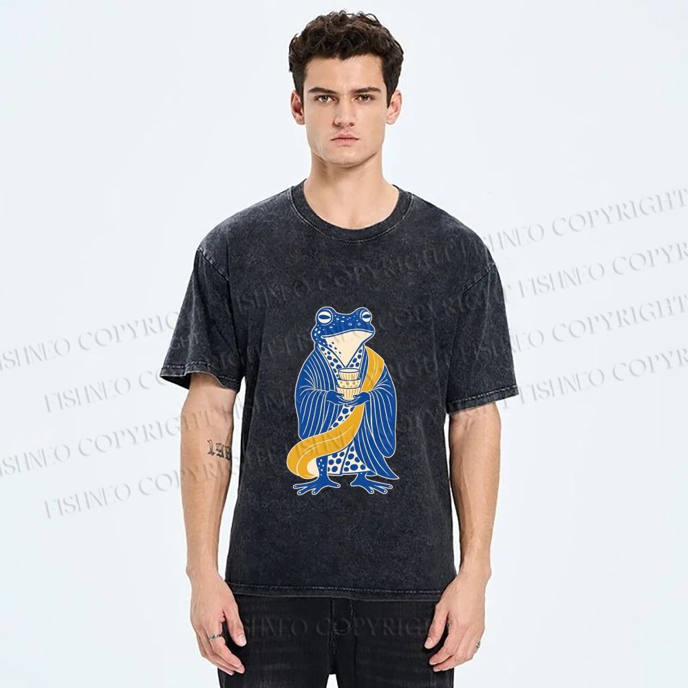 Unisex Vintage Japanese Frog Printed Washed Tee