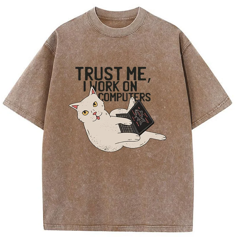 Cat At Work Washed T-Shirt