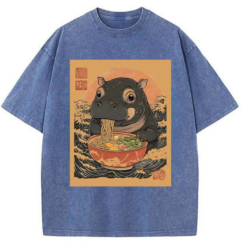 Moo Deng Eat Ramen Washed T-Shirt