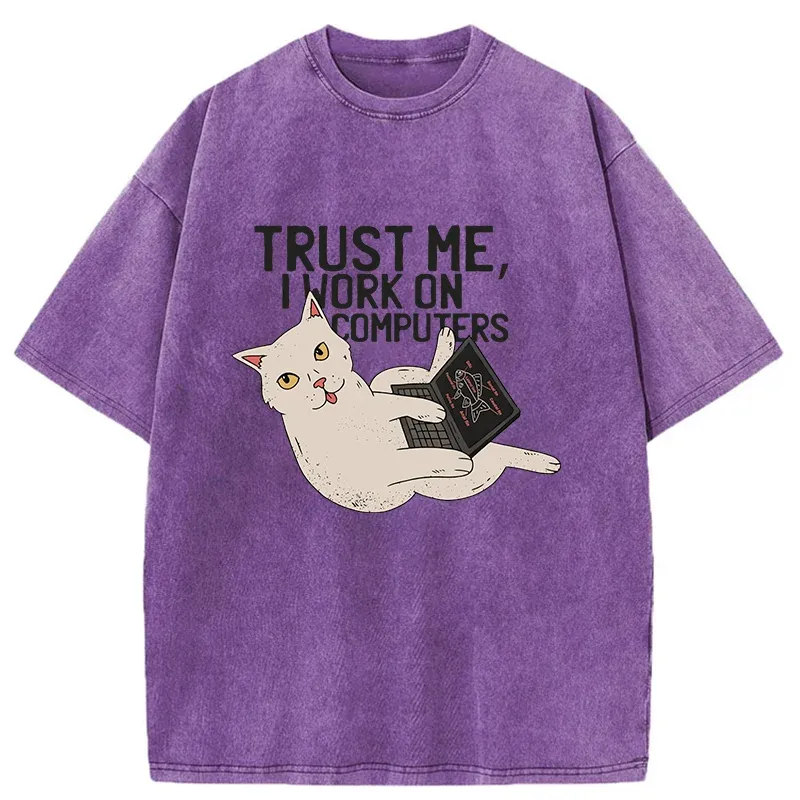 Cat At Work Washed T-Shirt