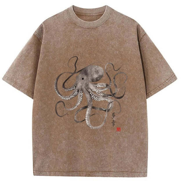 Octopus Japanese Calligraphy Washed T-Shirt
