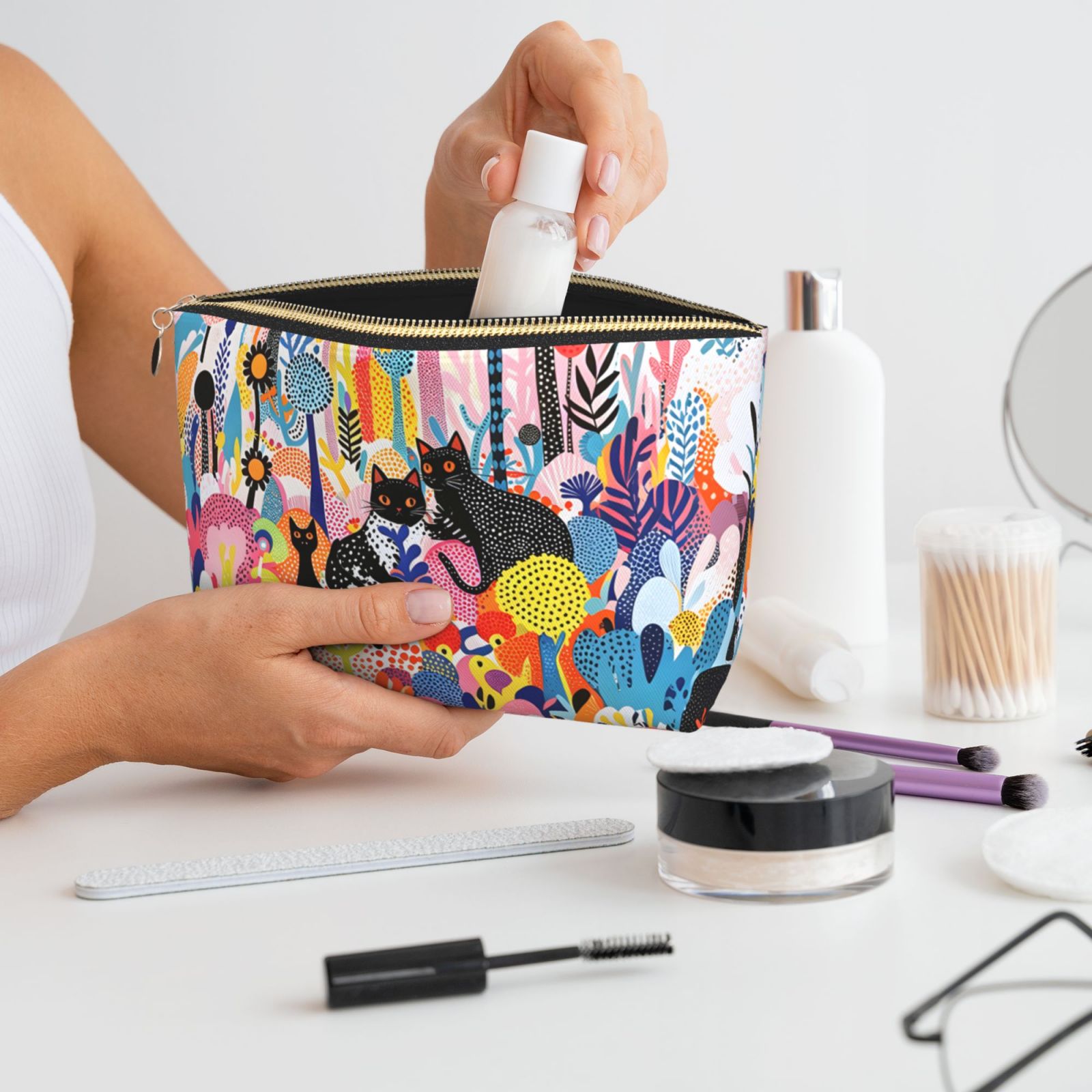 Yayoi Kusama Cat Printed Makeup Bag