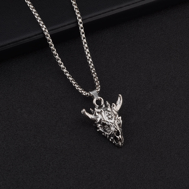 Japanese Domineering Necklace Pendant Hip-Hop Punk Ghost Skeleton Pendant Jewelry 