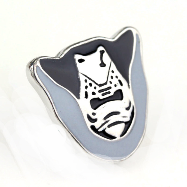 Star Wars The Force Awakens BB8 Robot Samurai Brooch Badge