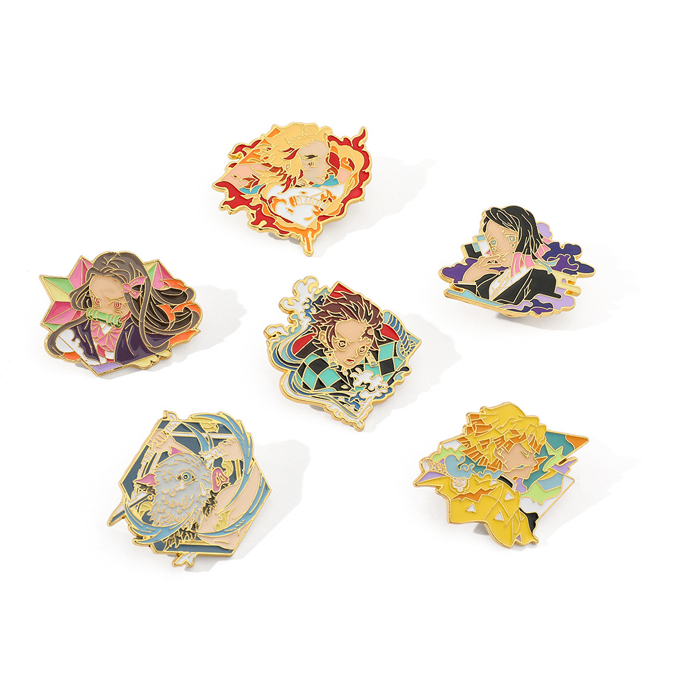 Cross-Border New Demon Slayer Anime Demon Slayer Brooch Tanjiro Inosuke Character Brooch