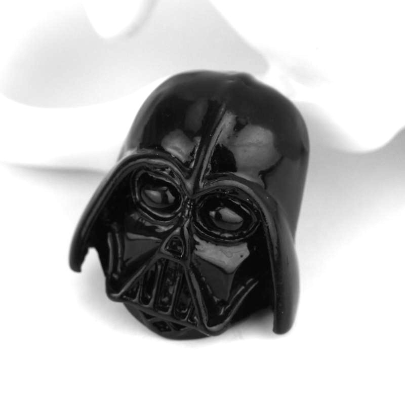 Star Wars The Force Awakens BB8 Robot Samurai Brooch Badge