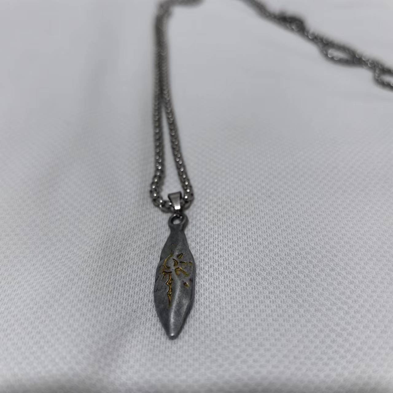 Retro Wishing Stone Necklace