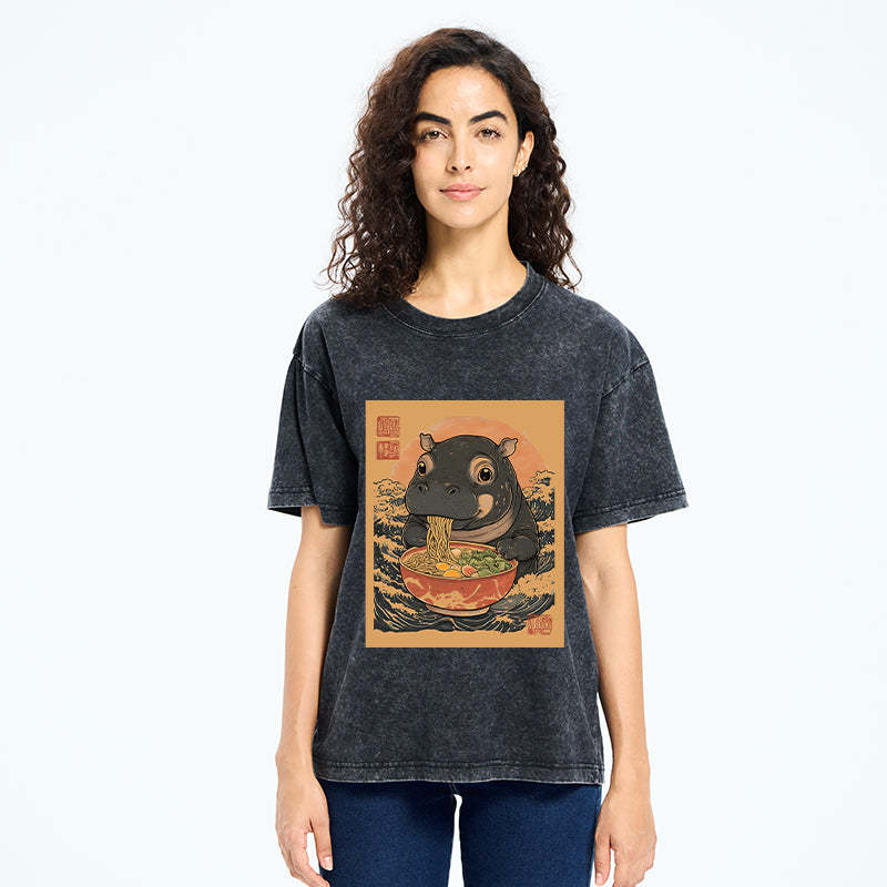 Moo Deng Eat Ramen Washed T-Shirt