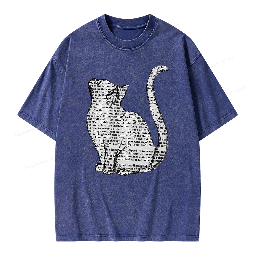 Lots Of Books And Cute Cats Unisex Washed T-shirt