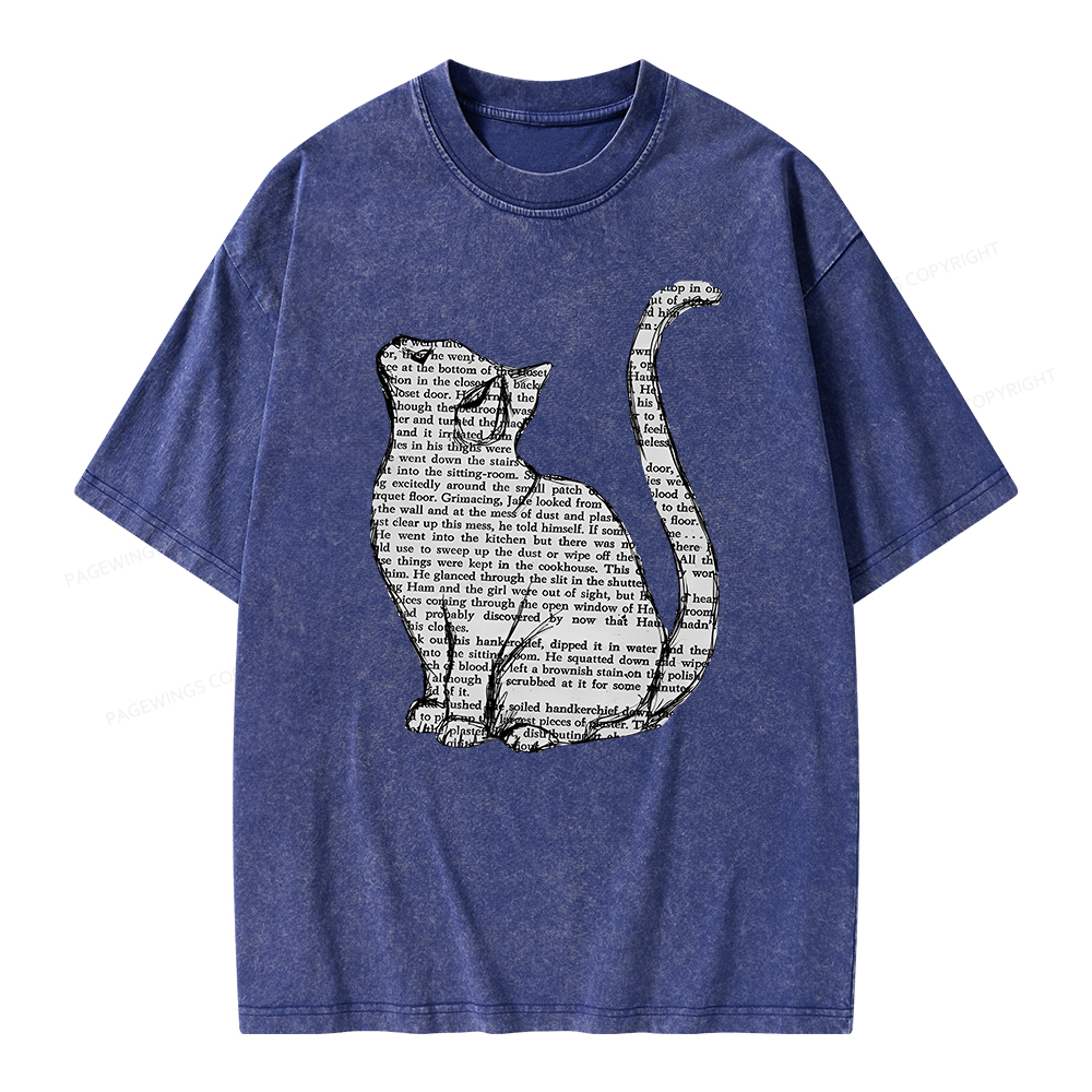 Lots Of Books And Cute Cats Unisex Washed T-shirt