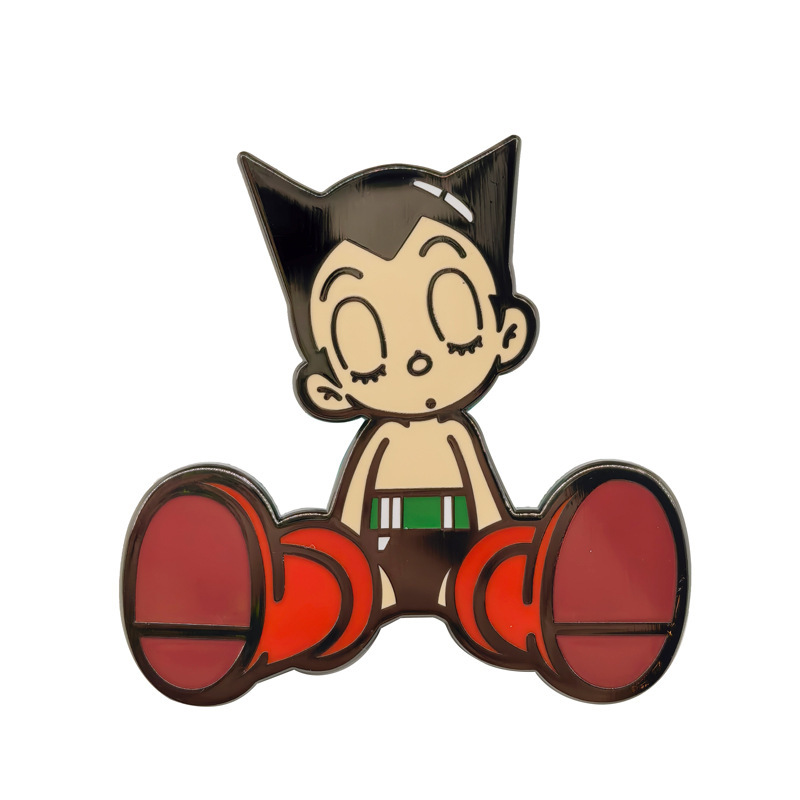 Astro Boy Metal Pin – Japanese Anime Character Brooch for Backpack & Bag Decoration